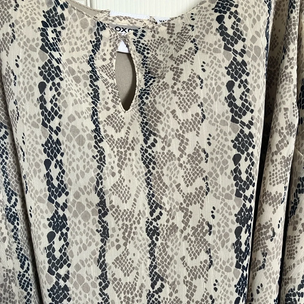 OXMO Snake print dress with adjustable straps and tie belt XL